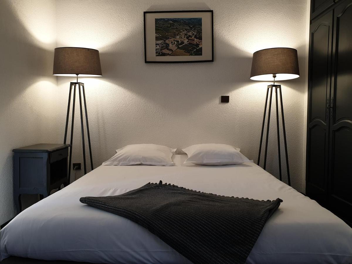Le Relais Des Dix Crus - Logis Hotel B&B Корсель-ан-Божоле Экстерьер фото
